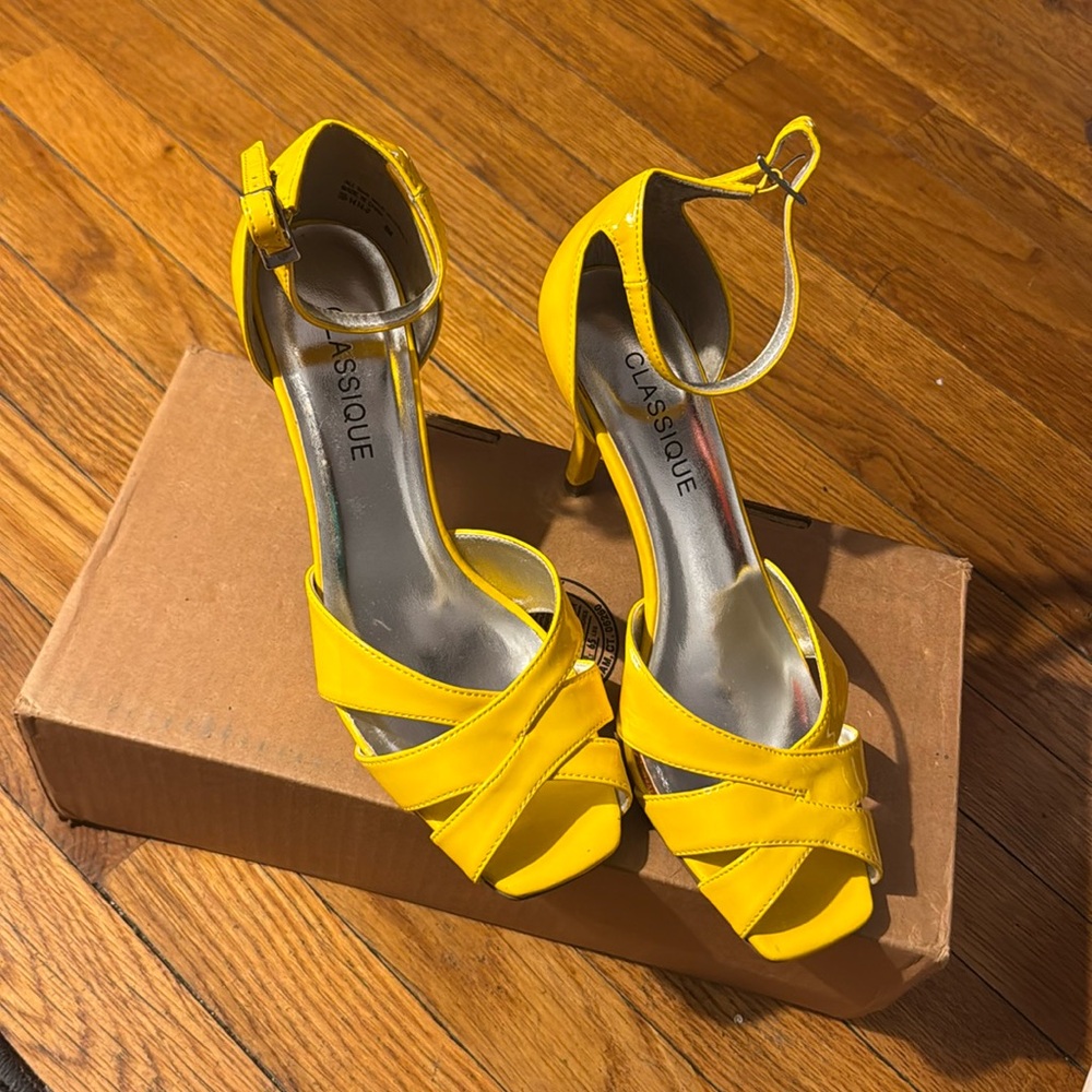 Classique Heel
